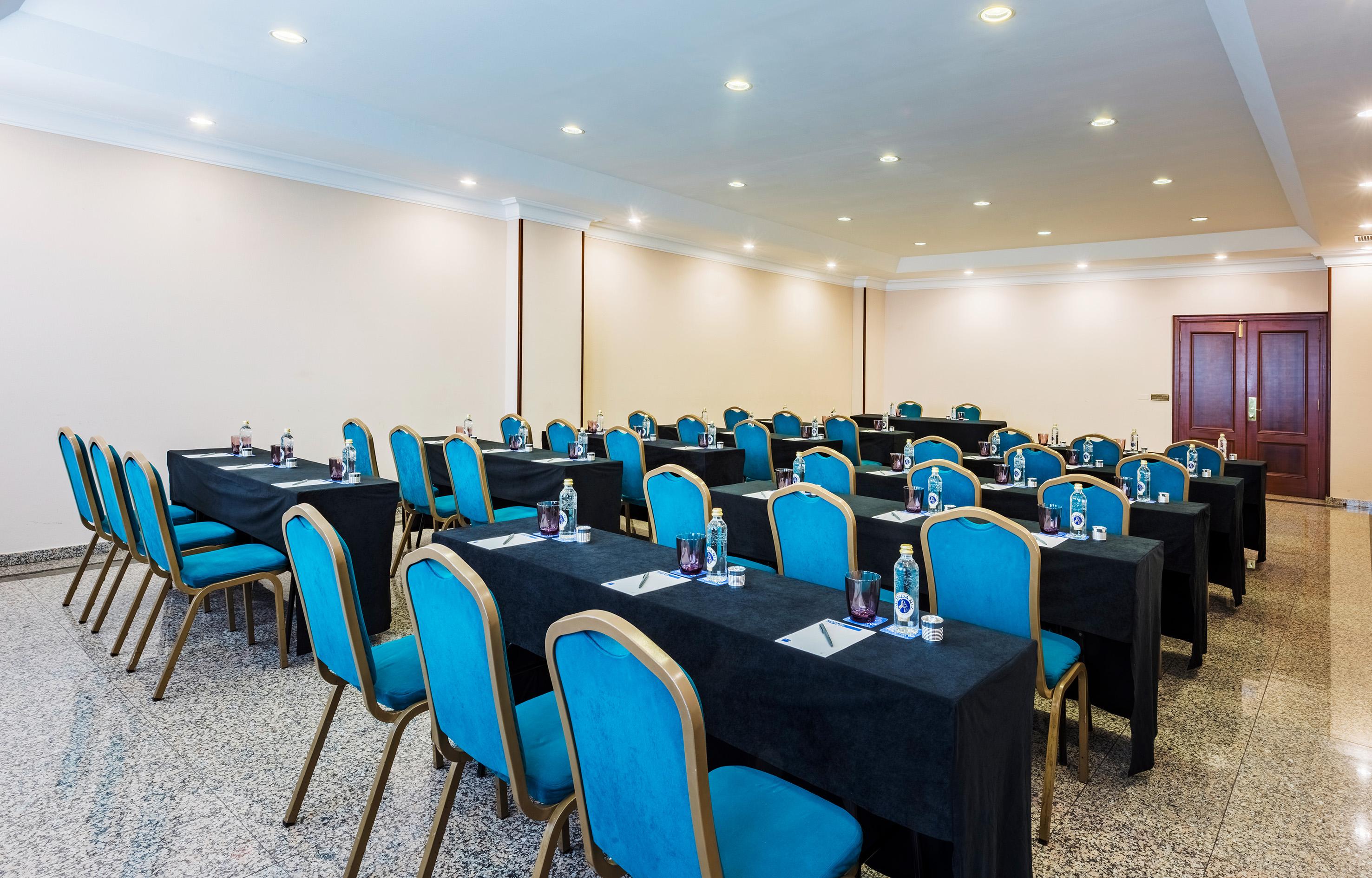 Hotel Santiago Plaza Affiliated By Melia Сантьяго-де-Компостела Экстерьер фото