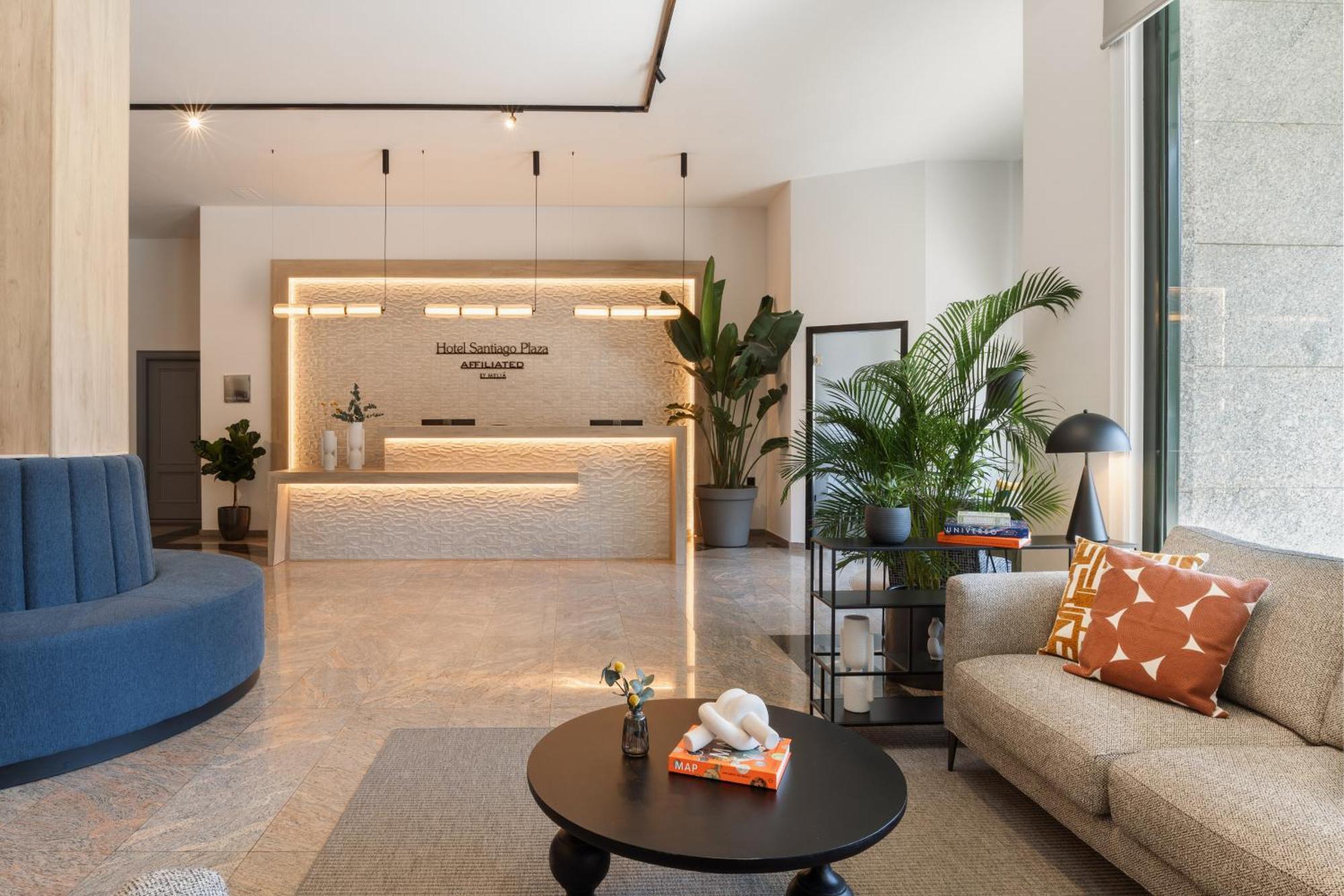 Hotel Santiago Plaza Affiliated By Melia Сантьяго-де-Компостела Экстерьер фото