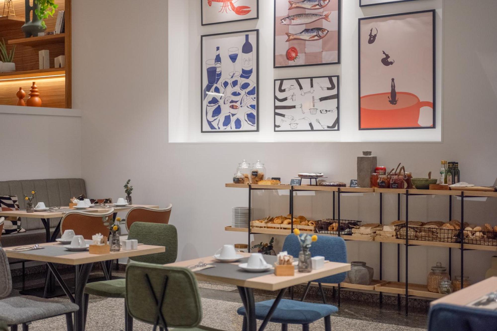 Hotel Santiago Plaza Affiliated By Melia Сантьяго-де-Компостела Экстерьер фото